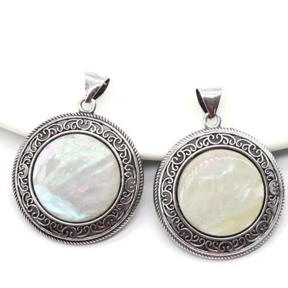 White Shell Natural Stone Pendant Necklace Healing Gemstone Carved Design